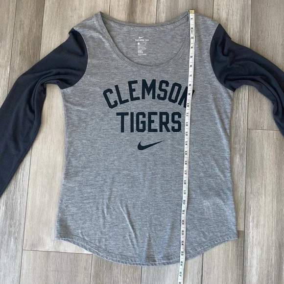 Nike Clemson Tigers Shirt - Picture 5 of 5
